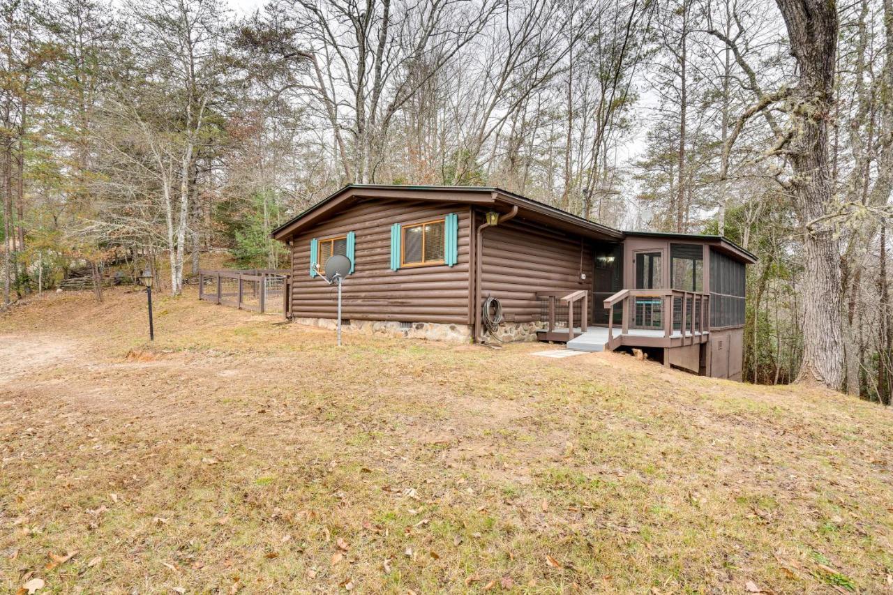Peaceful Warne Cabin Fenced Yard And Screened Porch Brasstown Ngoại thất bức ảnh